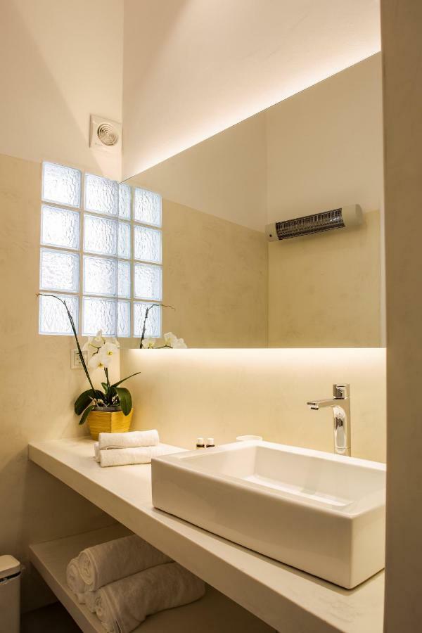 Arokaria Boutique Apartments هيدرا المظهر الخارجي الصورة